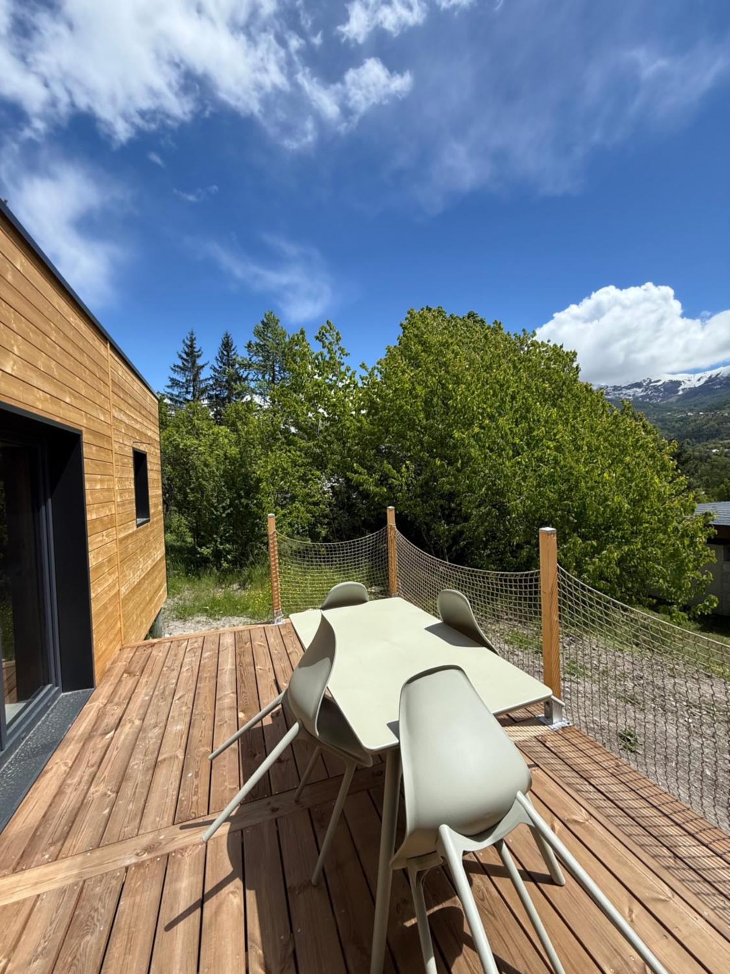 Petit Neuf Avec Jardin - La Montagne Sud Barcelonnette